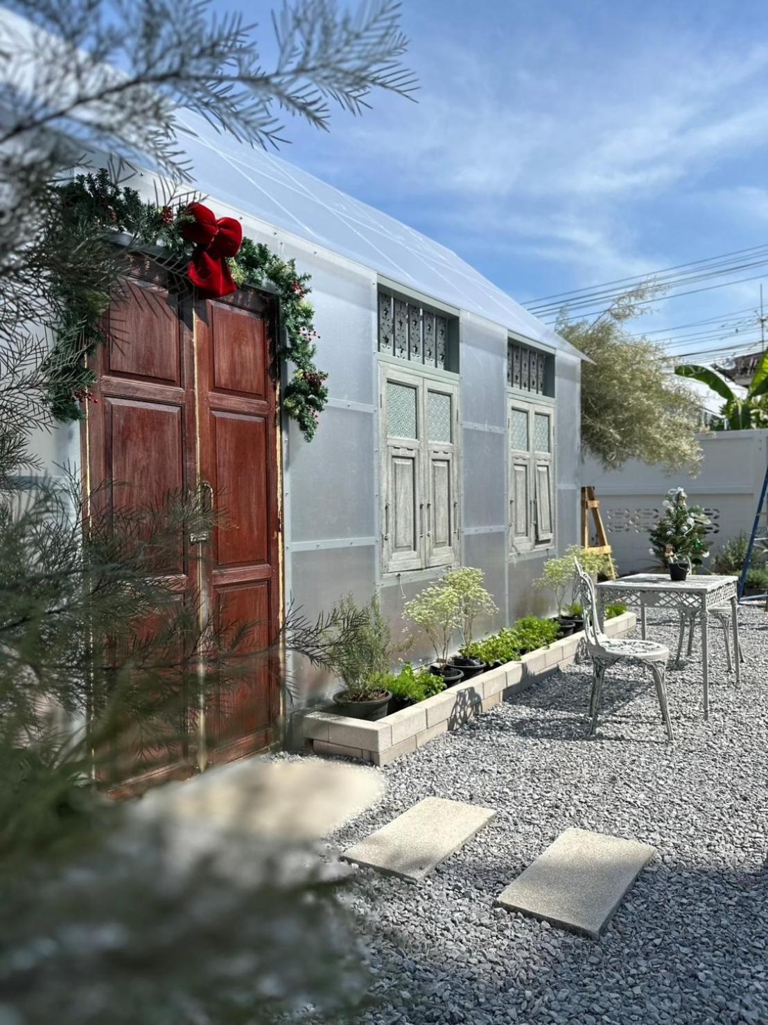 Udms On Nut 10 - Bangkok'S Charm 40 Sqm Hotel Exterior photo
